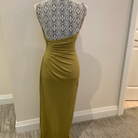 BCBG MaxAzria chartreuse gown - Picture 6 of 14